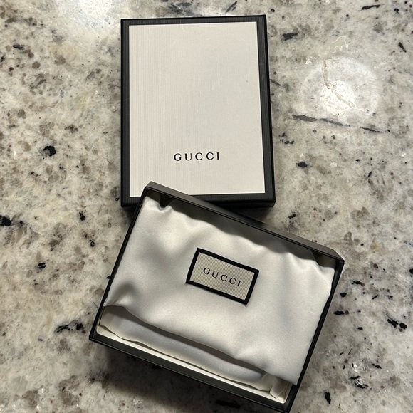 Gucci GG Print Leather Bi-Fold Wallet - Picture 5 of 5